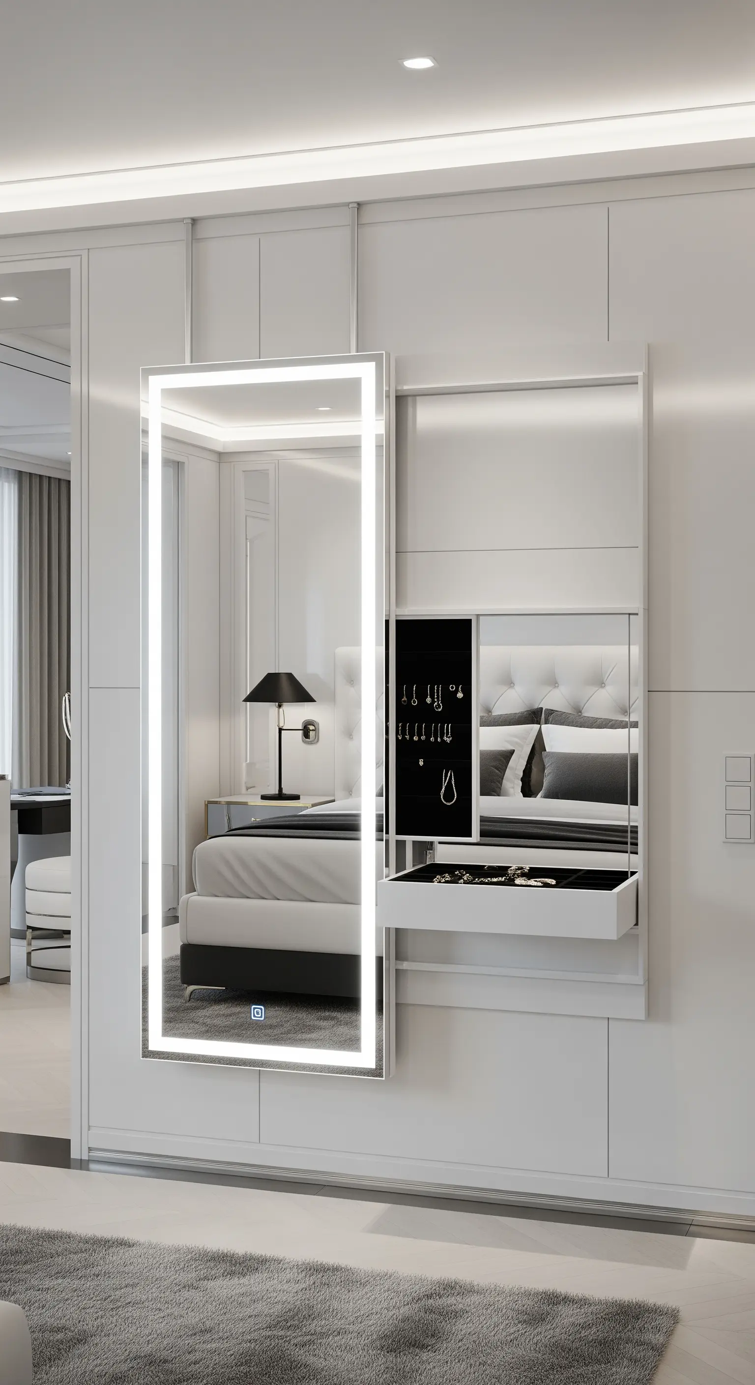 Ein verschiebbarer, beleuchteter Spiegel verbirgt ein eingebautes Fach für die Schmuckaufbewahrung.