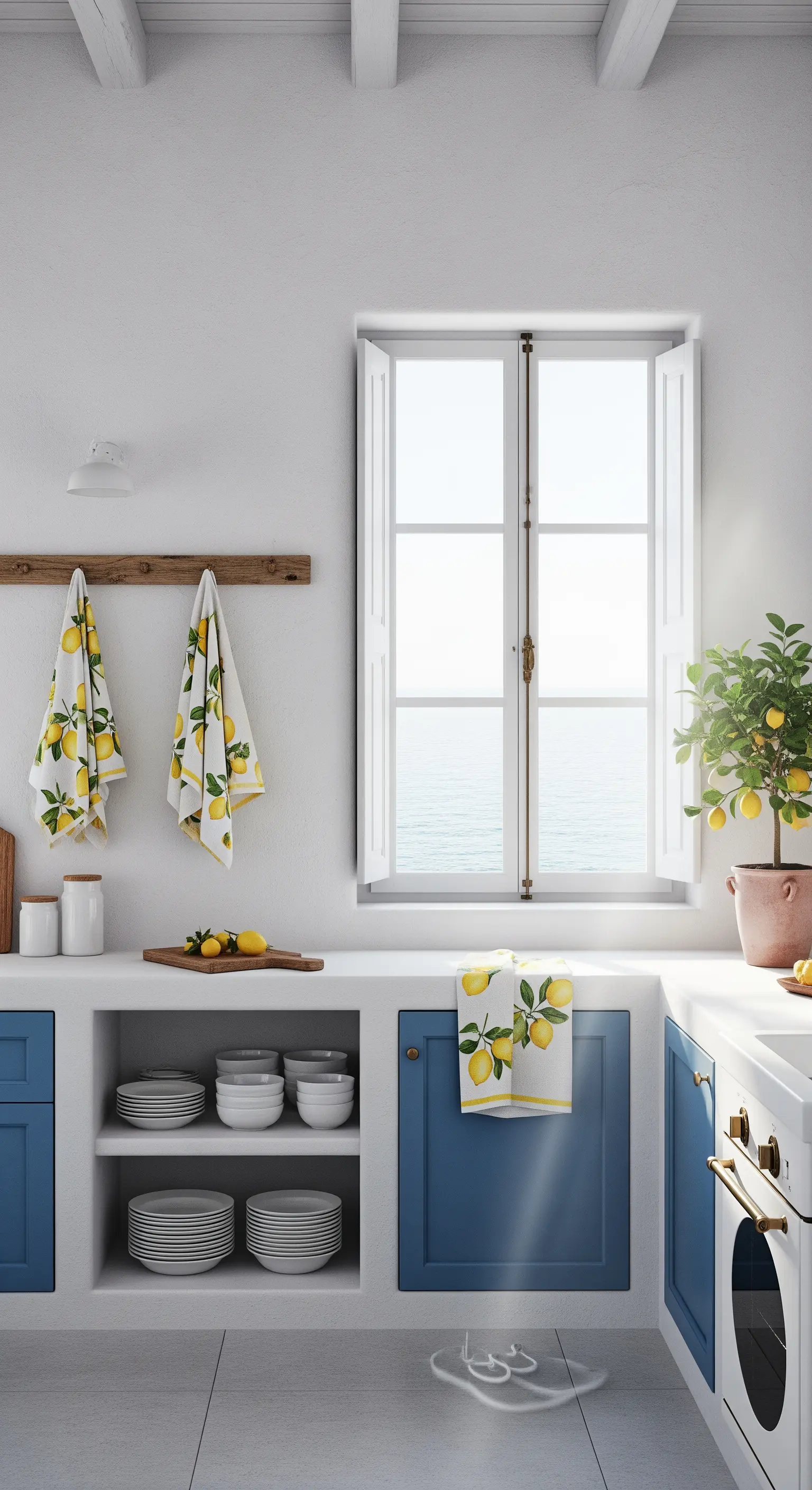 Blaue Küchenschränke, Zitronenbaum am Fenster mit Meerblick
